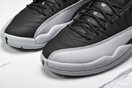 Grey Air CT8013-010 12 Black Wolf Jordan 0814